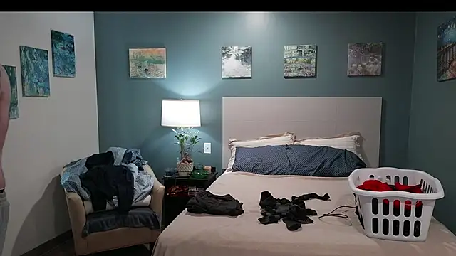 Snapshot of Fuck-Buddy-4U chatting on 11-03-25, 03:59 Fuck-Buddy-4U online show from 11-03-25, 03:59