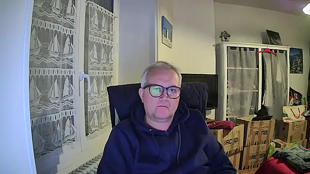 macdut67 online show from 11-02-25, 05:07