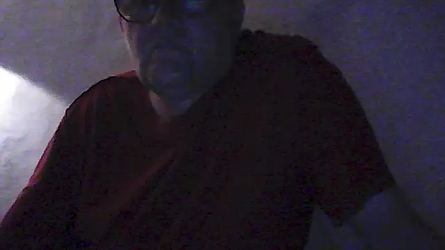 Snapshot of macdut67 chatting on 10-08-25, 10:21 macdut67 online show from 10-08-25, 10:21