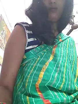 Snapshot of Janu-hasena chatting on 10-21-25, 01:05 Janu-hasena online show from 10-21-25, 01:05