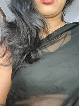 Snapshot of Janu-hasena chatting on 07-10-26, 05:24 Janu-hasena online show from 07-10-26, 05:24