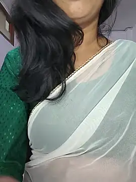 Snapshot of Janu-hasena chatting on 07-01-26, 02:01 Janu-hasena online show from 07-01-26, 02:01