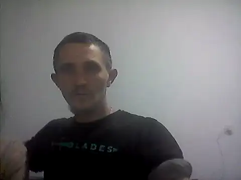 Twolatte online show from 12-16-25, 06:45