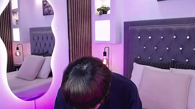 Emo Boy  online show from 04-30-26, 08:38