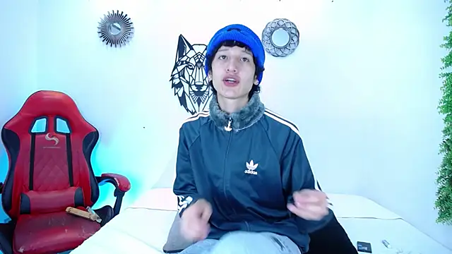 Emo Boy  online show from 11-13-25, 12:53