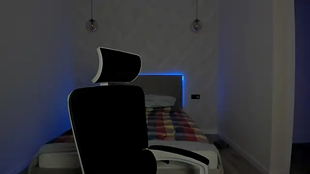 find0m master online show from 06-09-26, 05:47