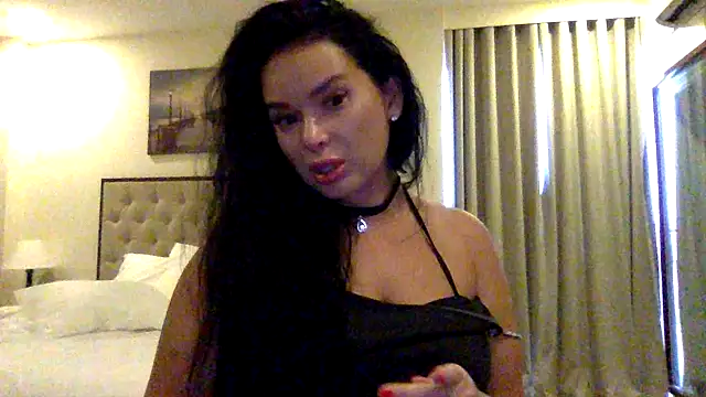 Fayronna online show from 02-15-26, 12:11