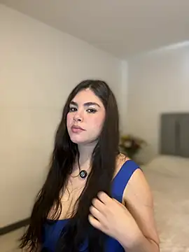 Isabella LaRue online show from 04-21-26, 08:04
