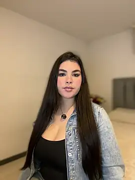 Isabella LaRue online show from 04-17-26, 12:02