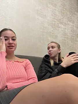 MayaGlow online show from 10-13-25, 05:53