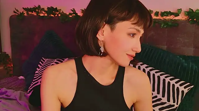 GentleMusee online show from 06-18-26, 02:33