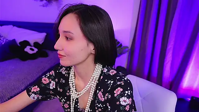 Snapshot of GentleMusee chatting on 12-03-25, 10:20 GentleMusee online show from 12-03-25, 10:20