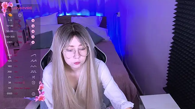 sofiisun online show from 10-22-25, 02:22