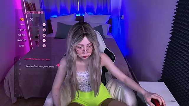 sofiisun online show from 05-06-26, 02:04