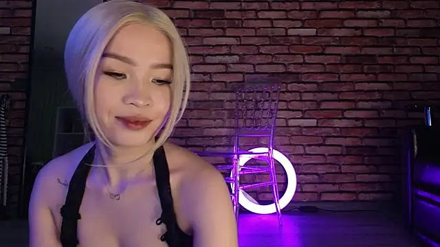 saya li1 online show from 11-08-25, 08:34