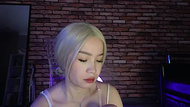 saya li1 online show from 11-10-25, 07:52