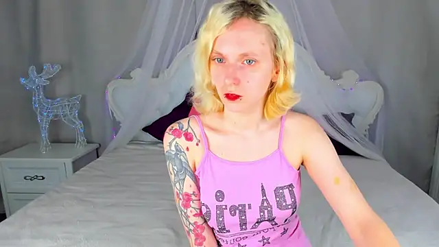 LikiLips online show from 04-21-26, 01:07