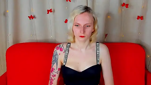 LikiLips online show from 03-25-26, 01:28