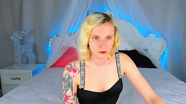 LikiLips online show from 05-06-26, 12:58