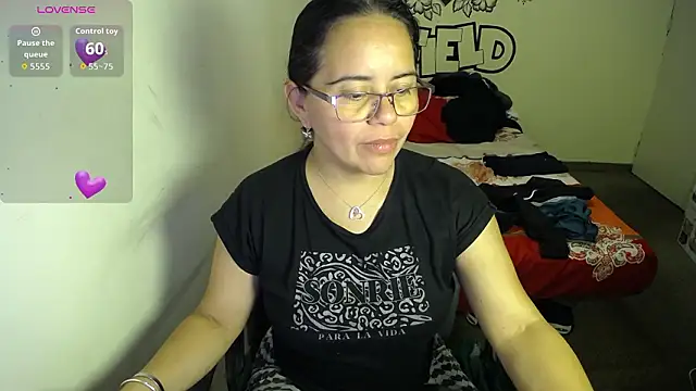 Snapshot of Miss__kendra_ chatting on 02-08-26, 02:42 Miss kendra online show from 02-08-26, 02:42