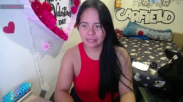 Snapshot of Miss__kendra_ chatting on 06-16-26, 11:32 Miss kendra online show from 06-16-26, 11:32
