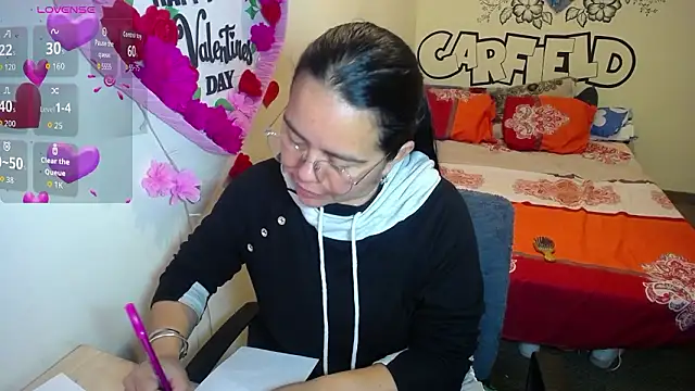 Snapshot of Miss__kendra_ chatting on 02-23-26, 11:22 Miss kendra online show from 02-23-26, 11:22