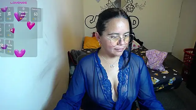 Miss  kendra  online show from 12-20-25, 02:36