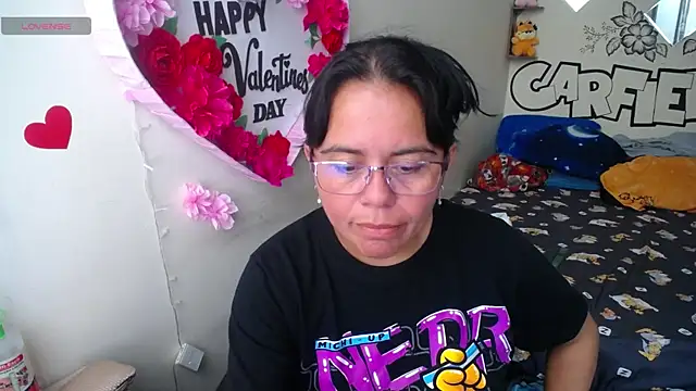 Snapshot of Miss__kendra_ chatting on 06-01-26, 01:44 Miss kendra online show from 06-01-26, 01:44
