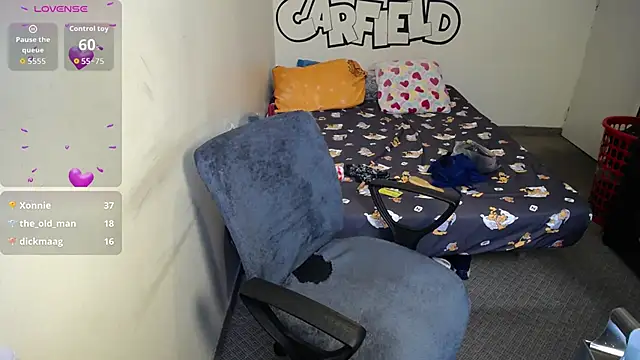 Miss  kendra  online show from 12-20-25, 02:42