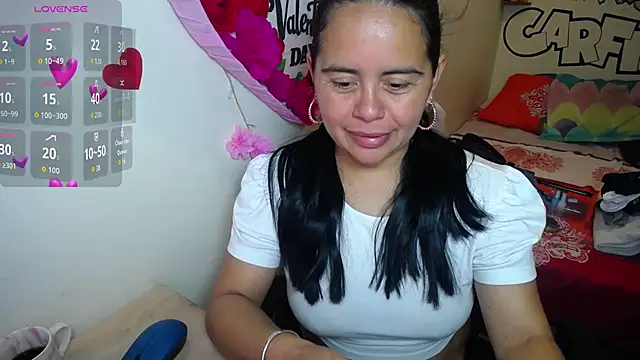 Miss  kendra  online show from 03-08-26, 03:04