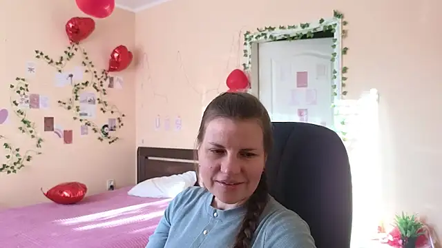 Mirabelle Velvet online show from 03-09-26, 04:49