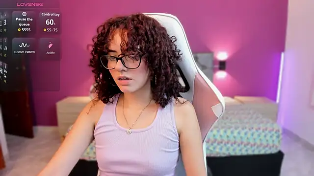 Dulcee Gaby online show from 04-21-26, 07:31