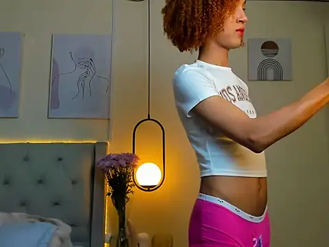 Chloe Celeste online show from 11-04-25, 01:42