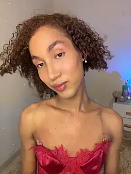 Chloe Celeste online show from 05-15-26, 11:25