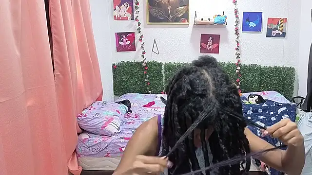 thianahorny online show from 07-09-26, 01:43