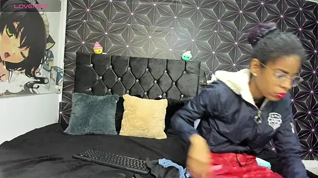 thianahorny online show from 03-05-26, 12:35