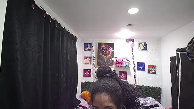 thianahorny online show from 04-13-26, 12:31