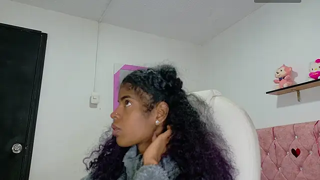 thianahorny online show from 03-26-26, 12:47