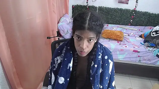 thianahorny online show from 06-10-26, 03:24