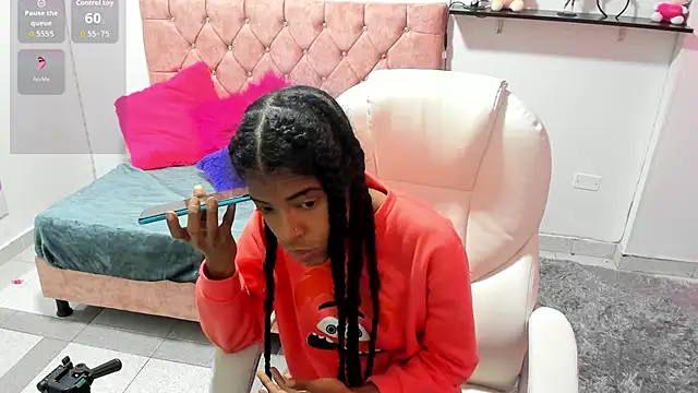 thianahorny online show from 11-26-25, 12:16