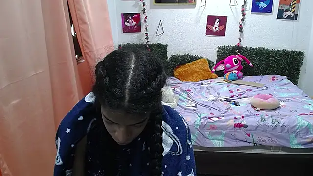 thianahorny online show from 06-08-26, 12:49