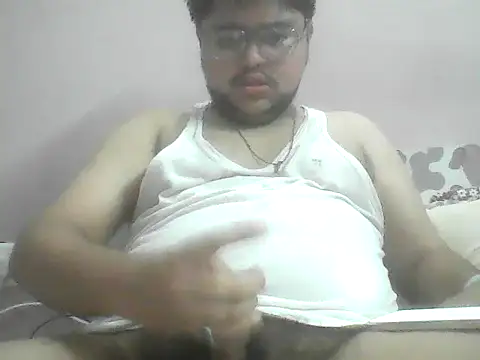 hotboy78624 online show from 11-08-25, 01:58