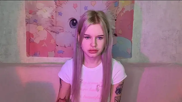 HoneyGold  online show from 11-30-25, 04:24