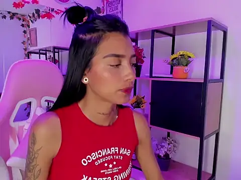 KarlaSlutSkinny   online show from 02-10-26, 09:03