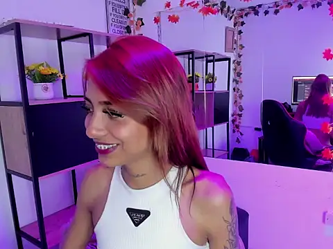 KarlaSlutSkinny   online show from 11-27-25, 02:34