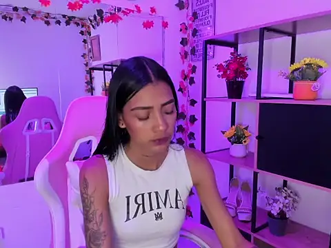 KarlaSlutSkinny   online show from 02-09-26, 09:13