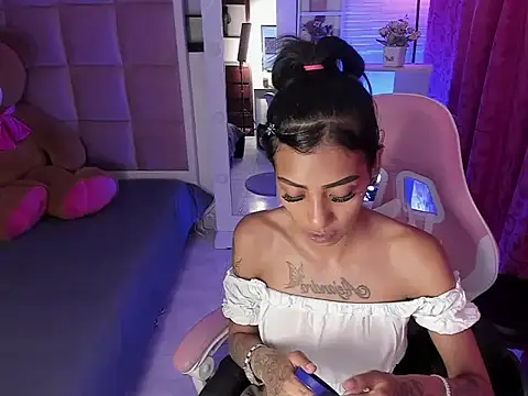 KarlaSlutSkinny   online show from 03-03-26, 08:16