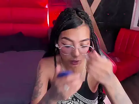 KarlaSlutSkinny   online show from 05-19-26, 09:22