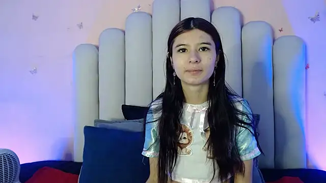 SweetRenata  online show from 10-18-25, 11:23