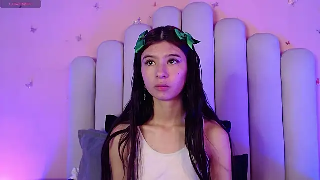 SweetRenata  online show from 10-15-25, 11:18